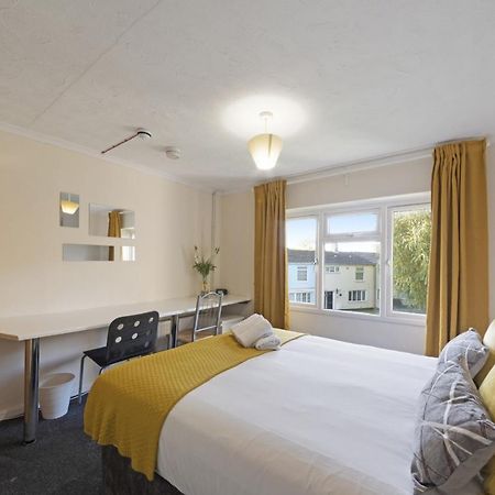 K Suites - Deerswood Avenue Hatfield  Exteriör bild