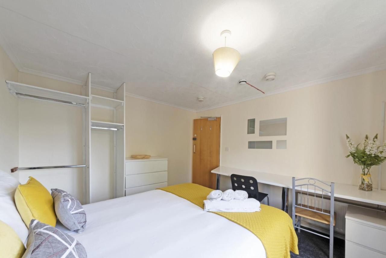 K Suites - Deerswood Avenue Hatfield  Exteriör bild